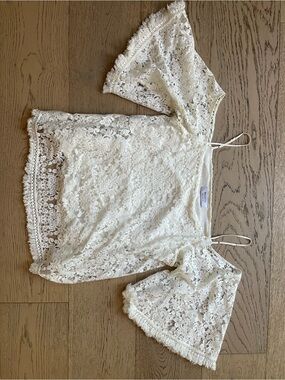 Bailey 44 lace off the shoulder top - medium